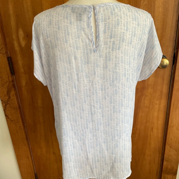 Woman’s short sleeve blouse a.n.a size large NEW - Picture 5 of 11